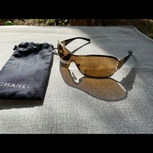 CHANEL Limited Edition Sunglasses